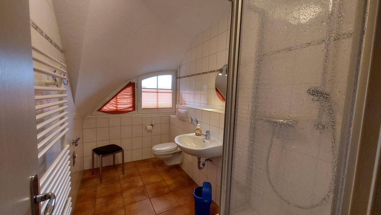 Ferienwohnung Im Uhlenhuus Wiek auf Rügen 外观 照片